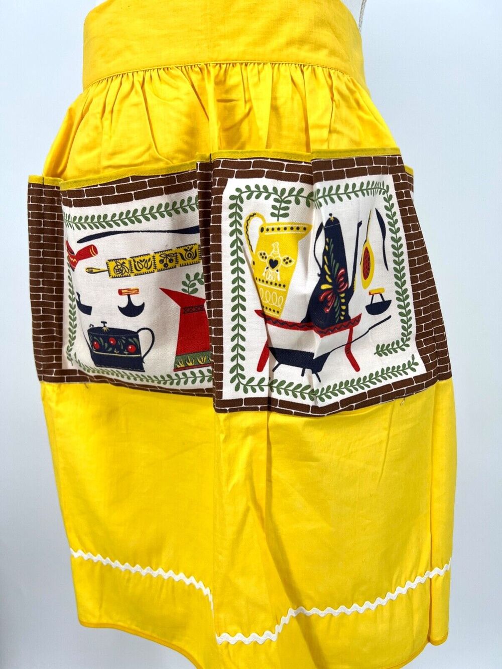 Vintage Kitchen Apron Handmade Yellow Coffee Theme
